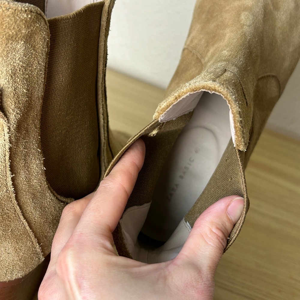ZARA real suede tan ankle chelsea boots - Picture 9 of 9